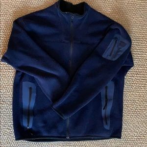 Arc’ teryx Covert Cardigan